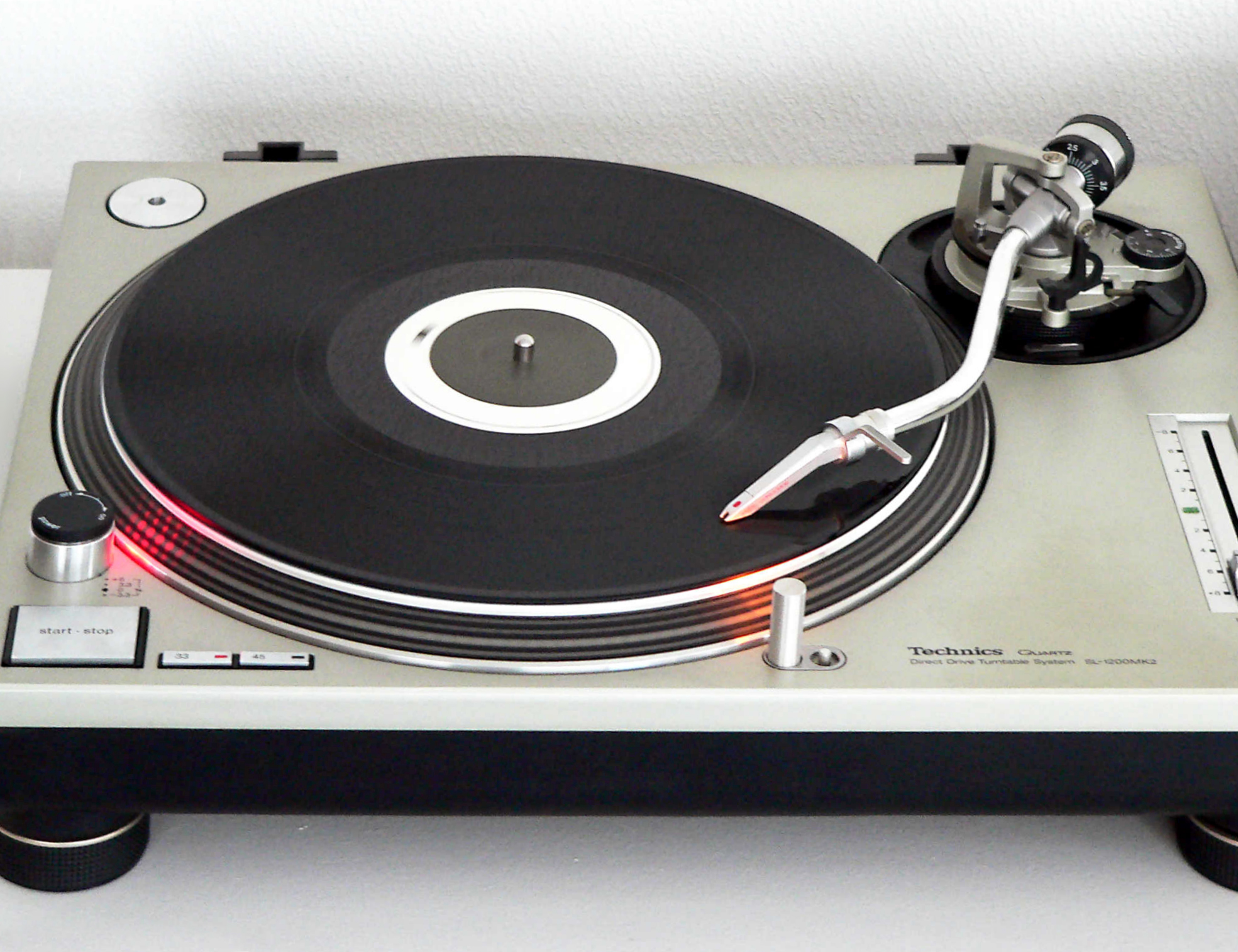 Technics SL-1200
